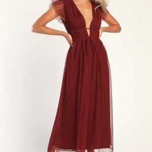 Beautiful dramatic dress!